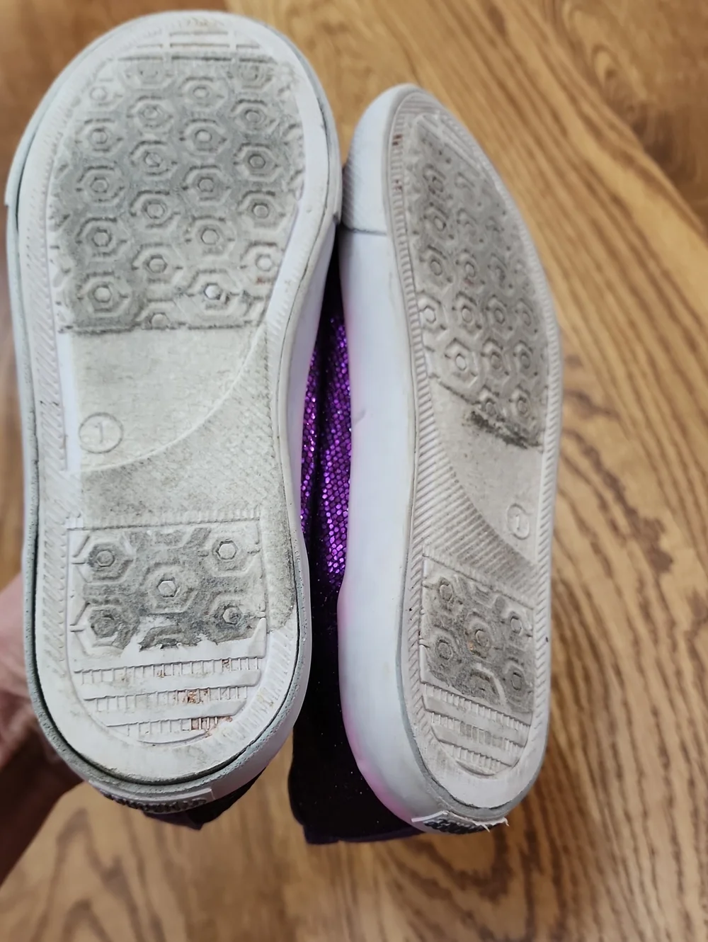 2013 Gymboree Girls Purple Bow Glitter Skimmer Sneakers GUC Size 1